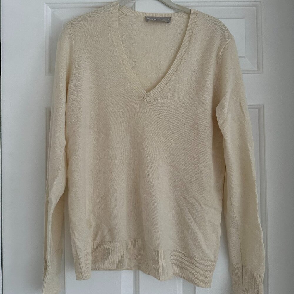 Everlane V-Neck Cashmere Ivory Sweater - small